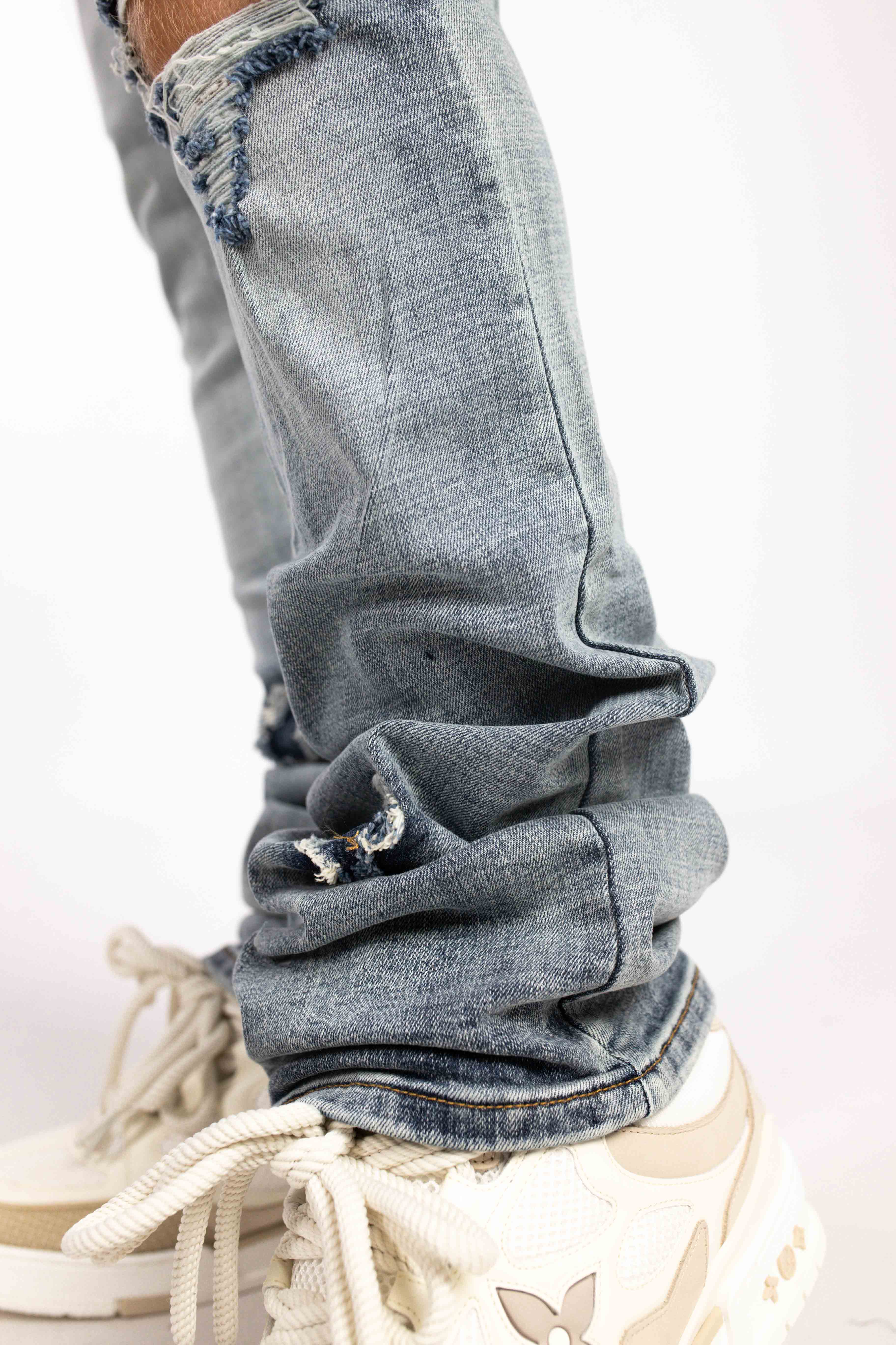 STAR DENIM PATCHED FLARED JEANS