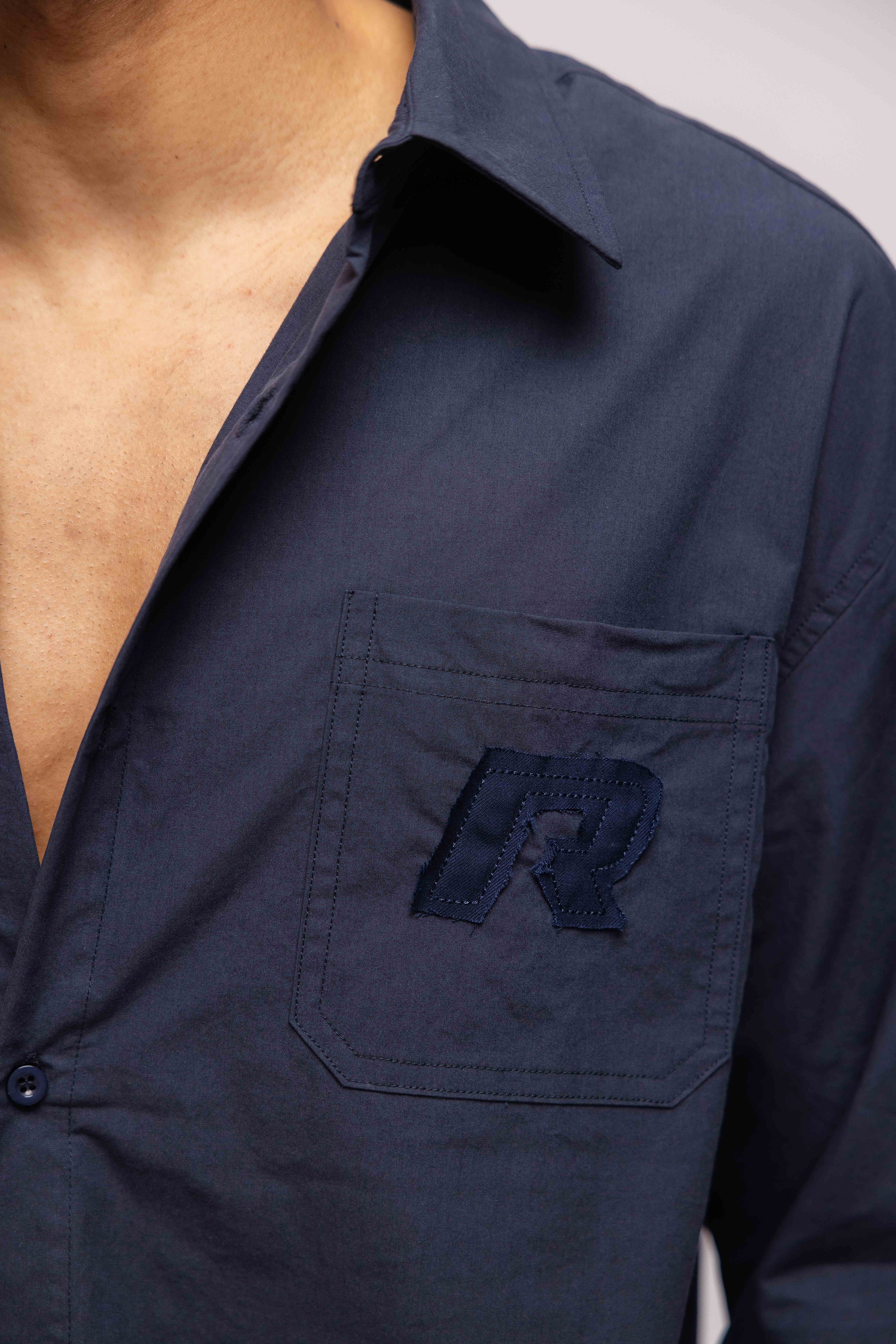 NAVY CLASSIC SHIRT