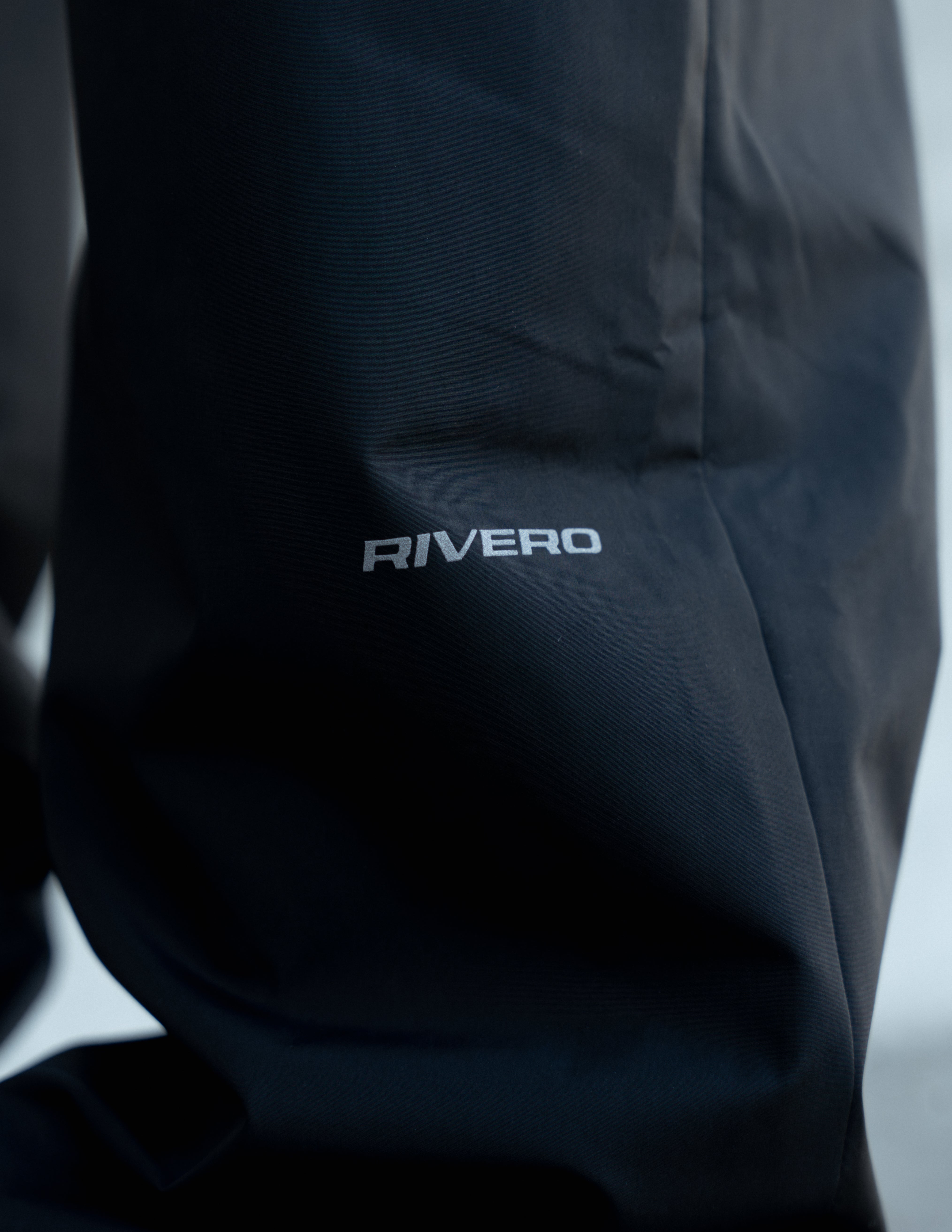 PHANTOM NYLON TRACKPANTS BLACK