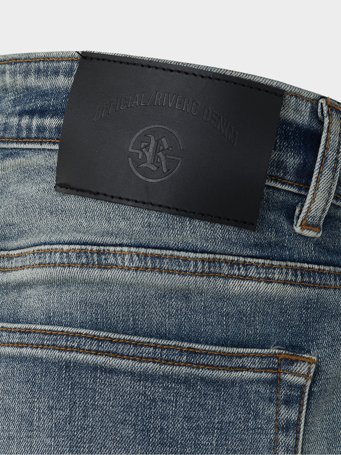 BUTTON RIPPED DENIM JEANS