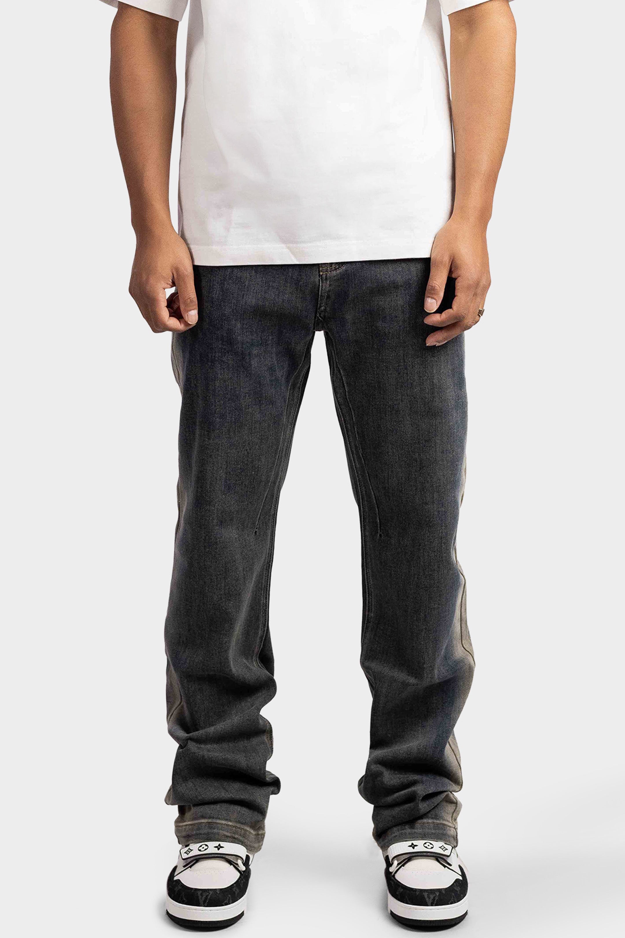 RELAXED EDGE WASHED DENIM JEANS DARK BLUE