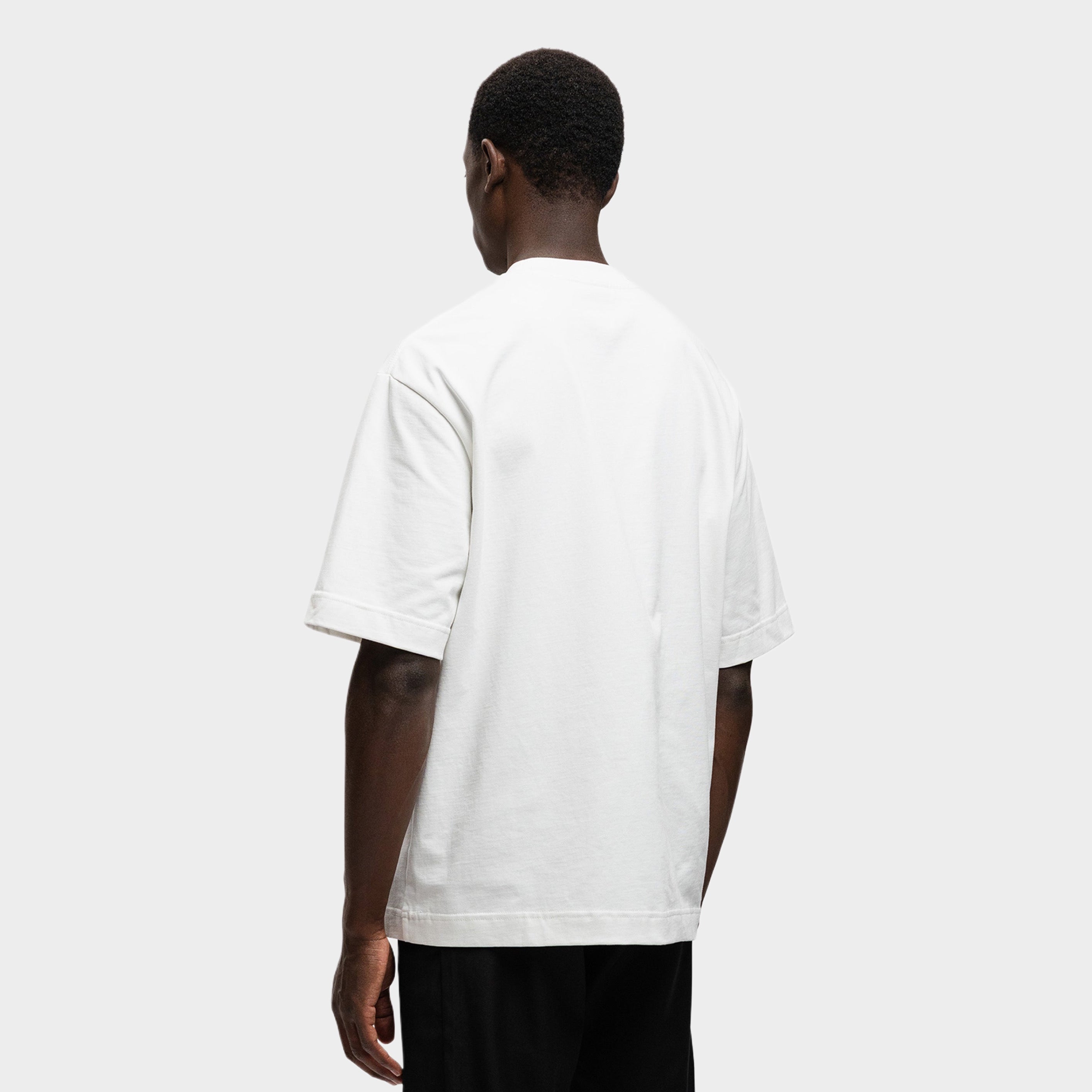 SIGNATURE LEATHER PATCHED T-SHIRT WHITE