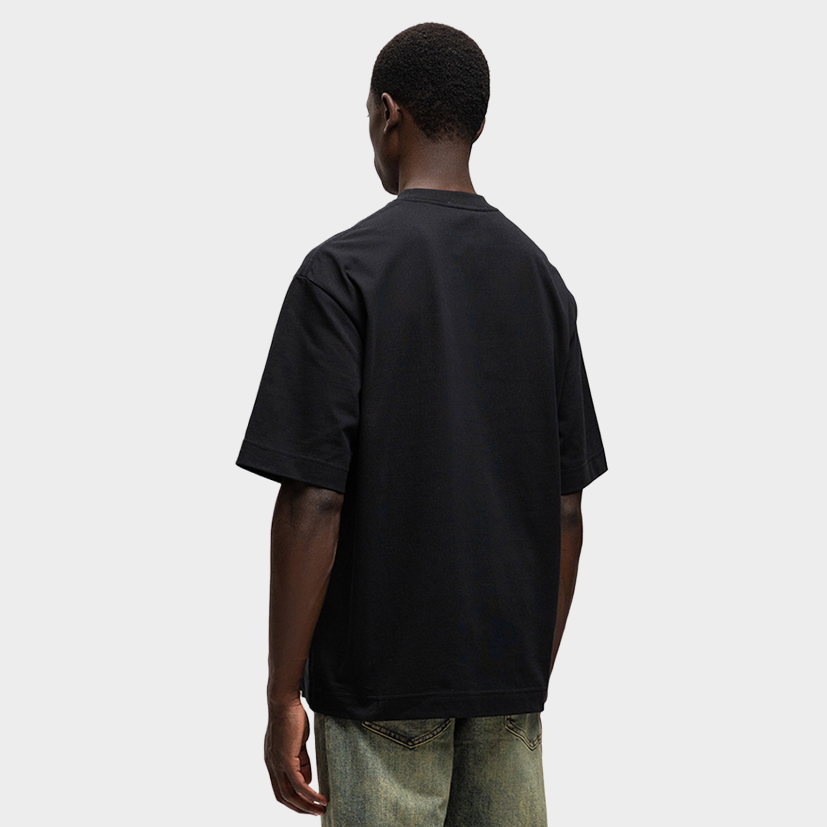 SIGNATURE LEATHER PATCHED T-SHIRT BLACK