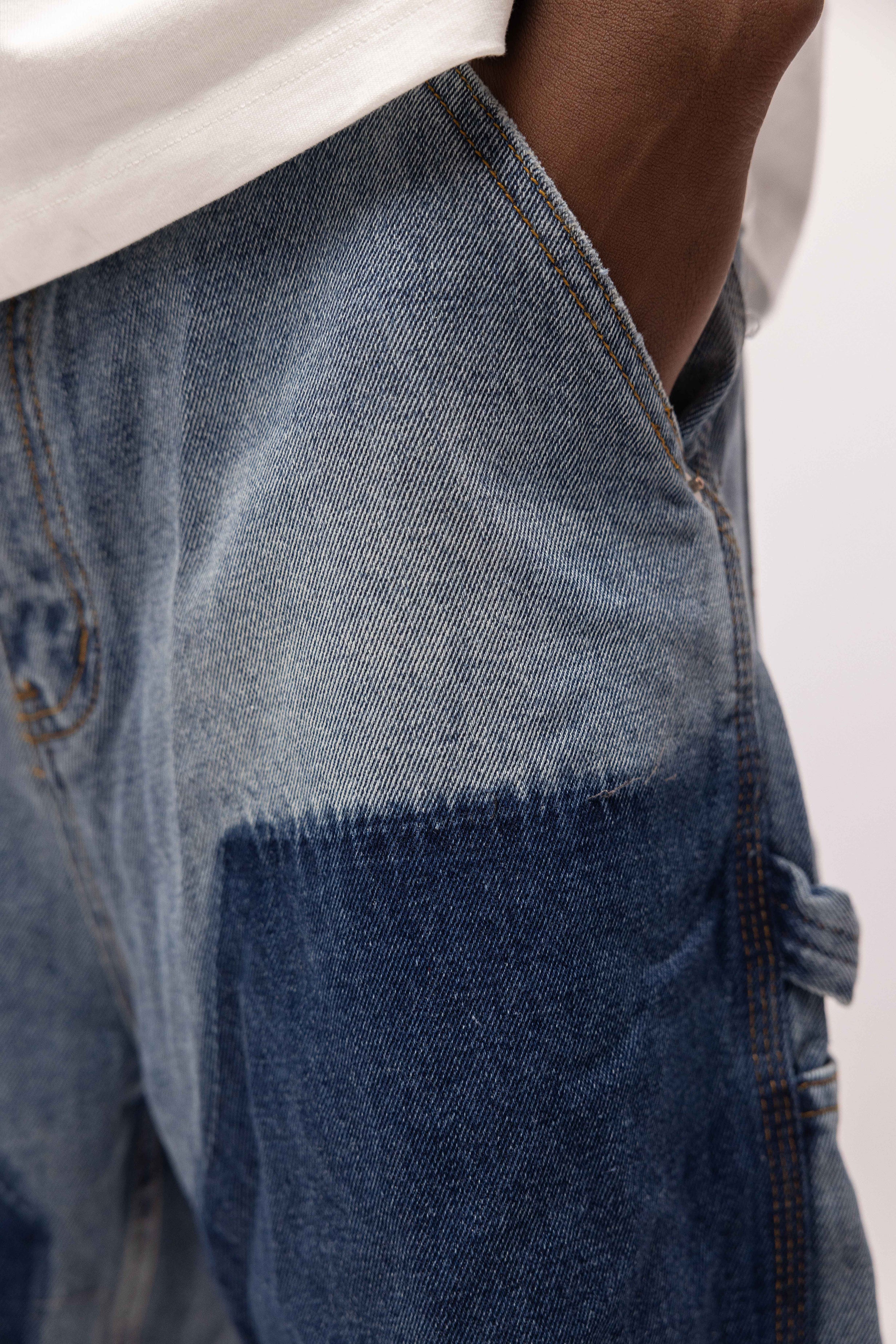 CARPENTER DENIM SHORTS BLUE