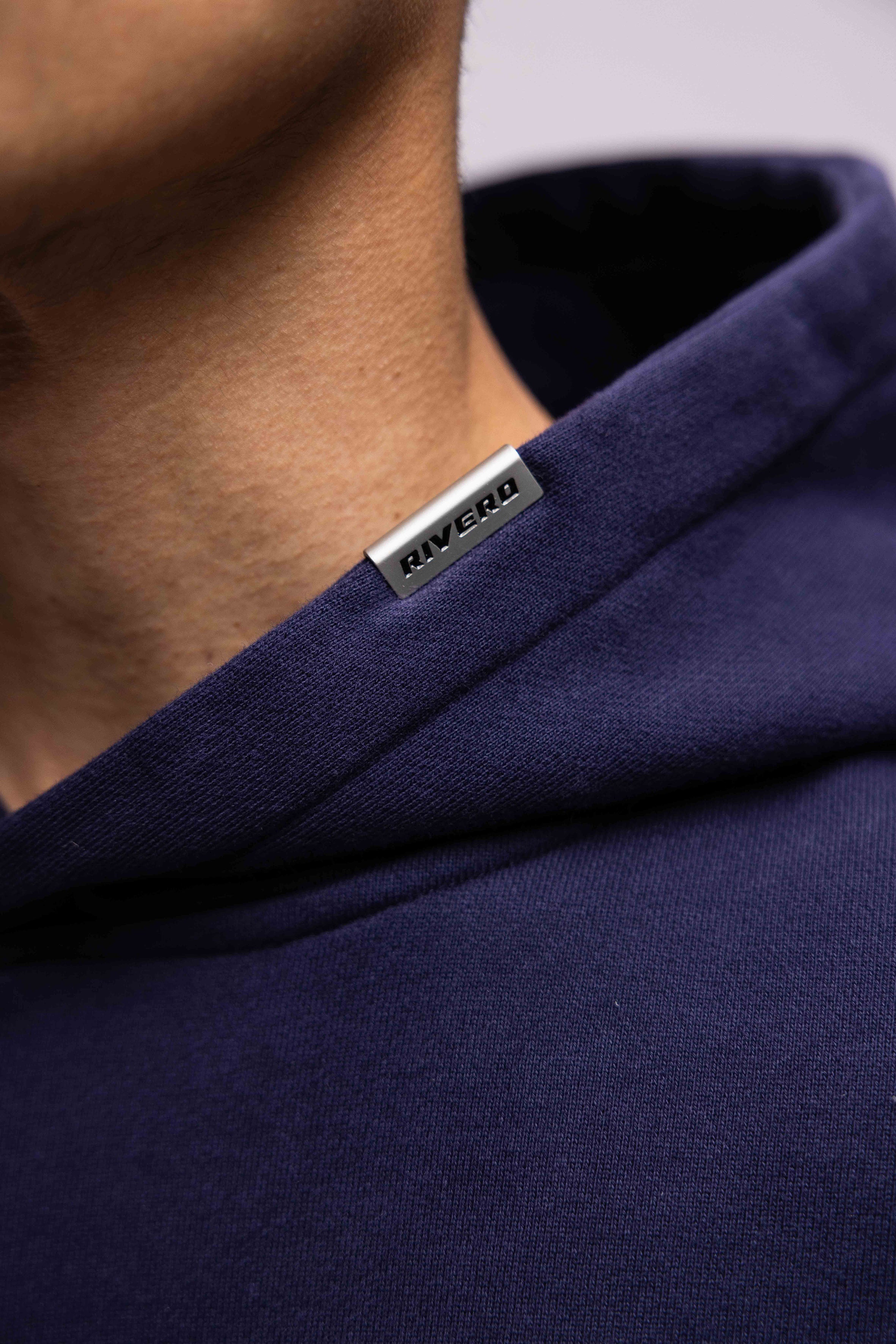 EMBOSSED HOODIE NAVY