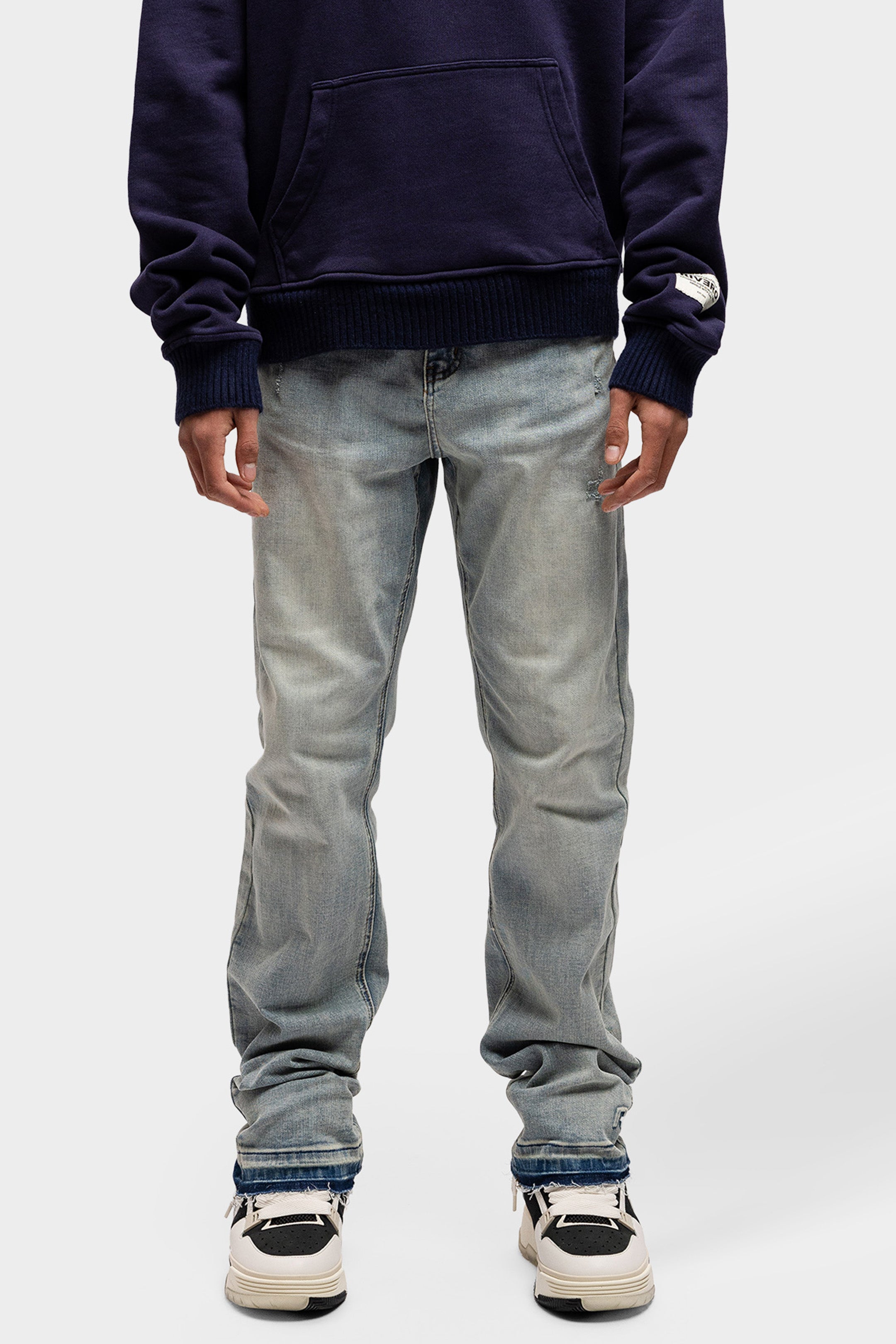 REGULAR EMBOSSED WASHED DENIM JEANS
