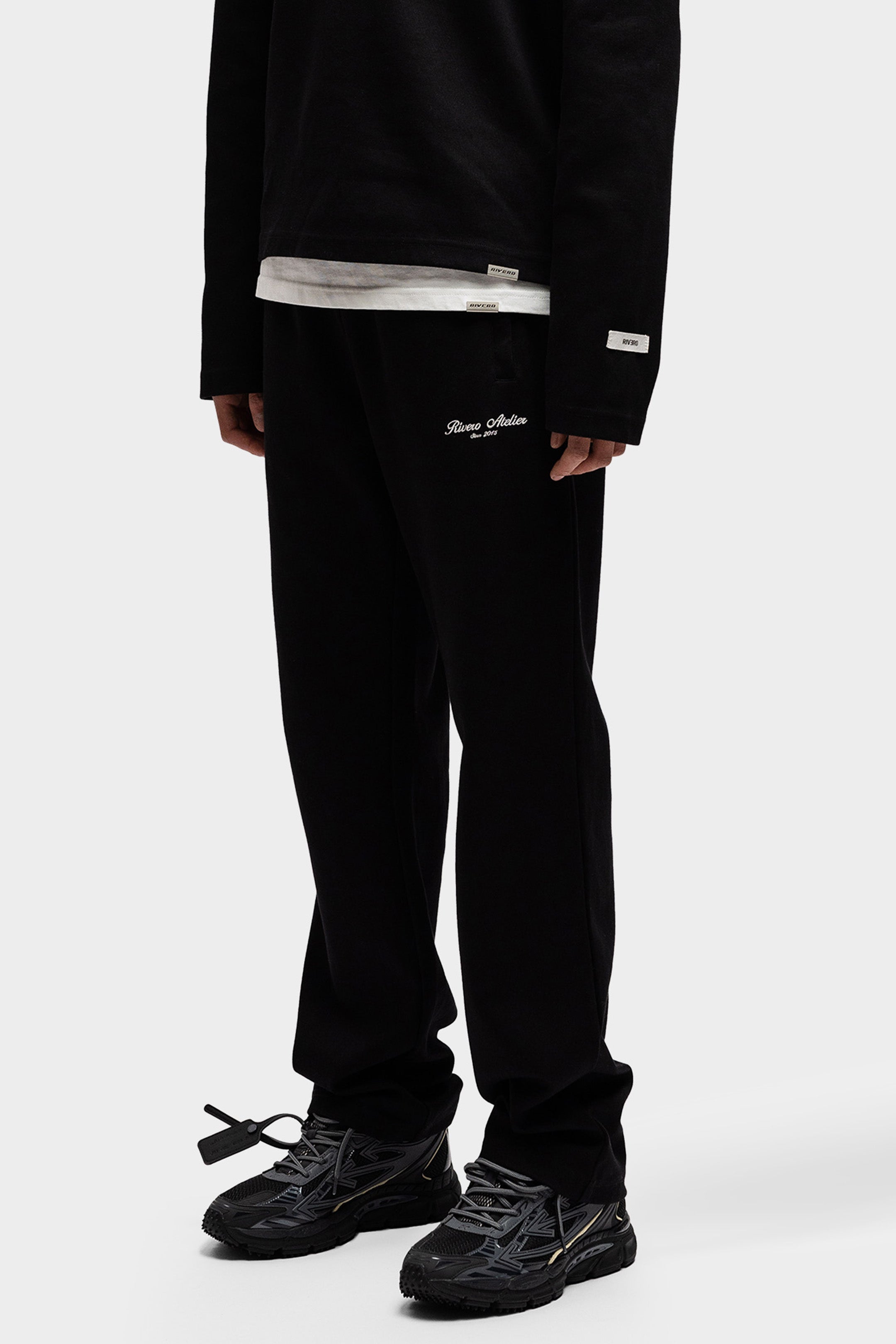 JOGGER BLACK