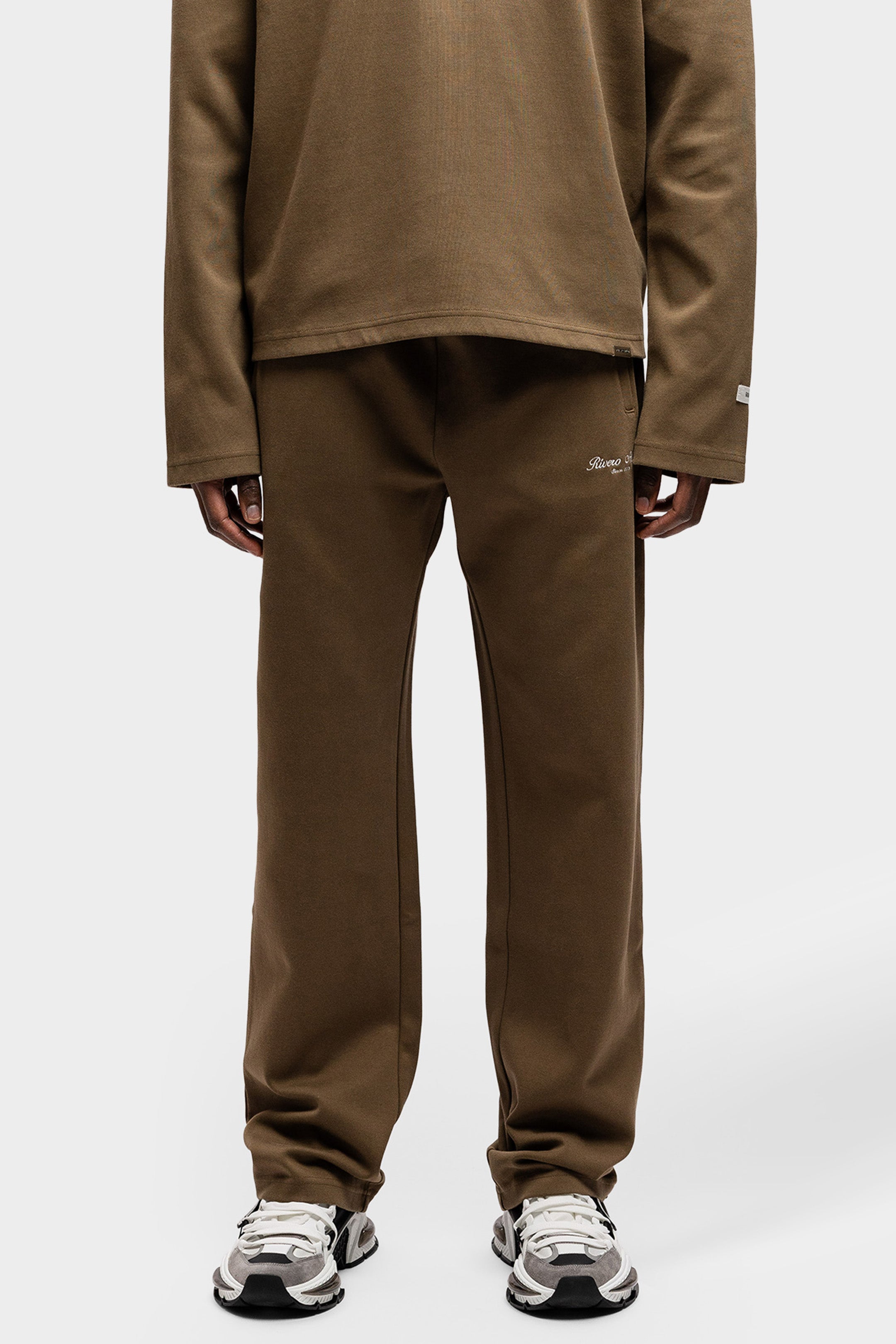 JOGGER EARTHSTONE