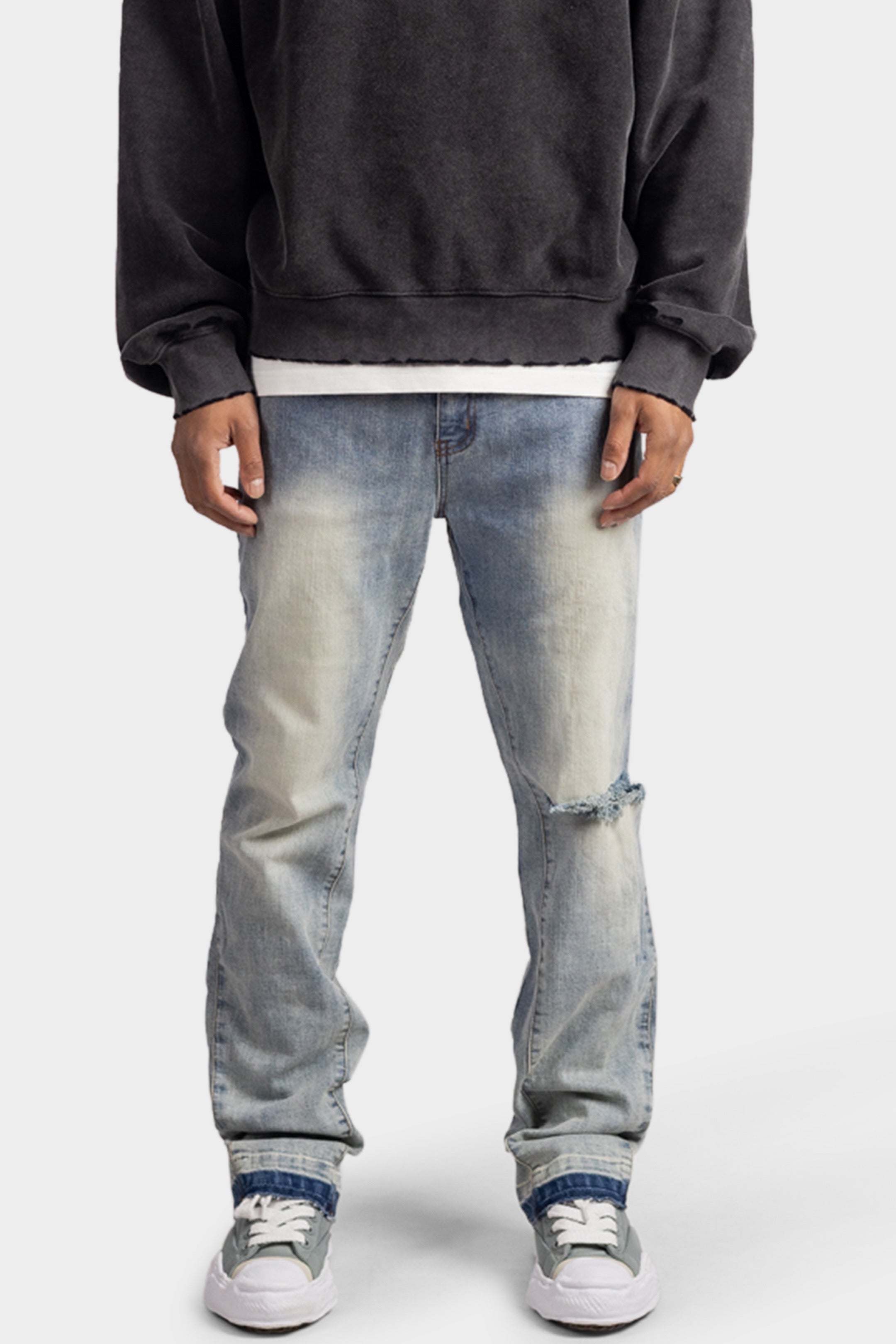 DESTROYER FLARED DENIM JEANS WASHED