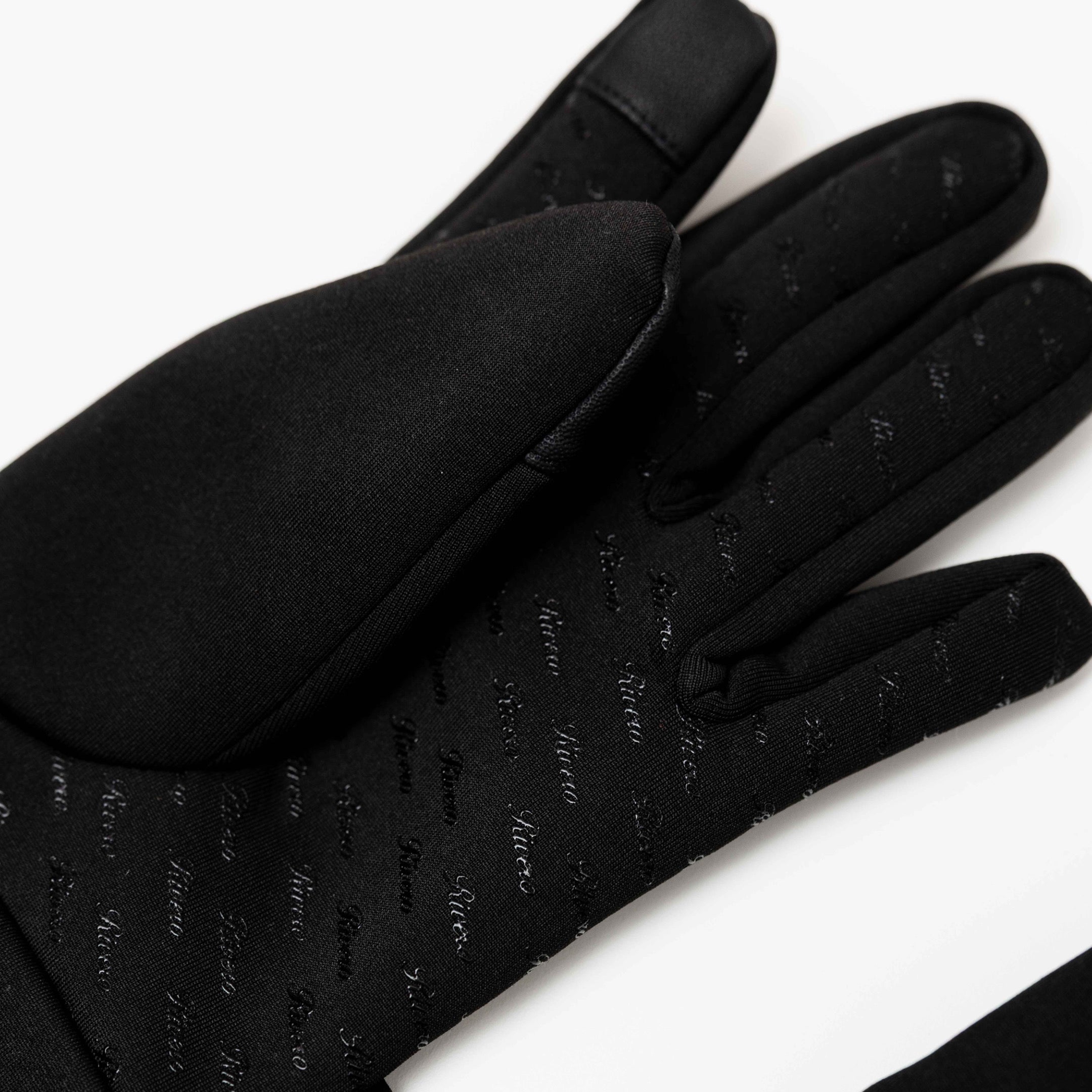 SIGNATURE GLOVES