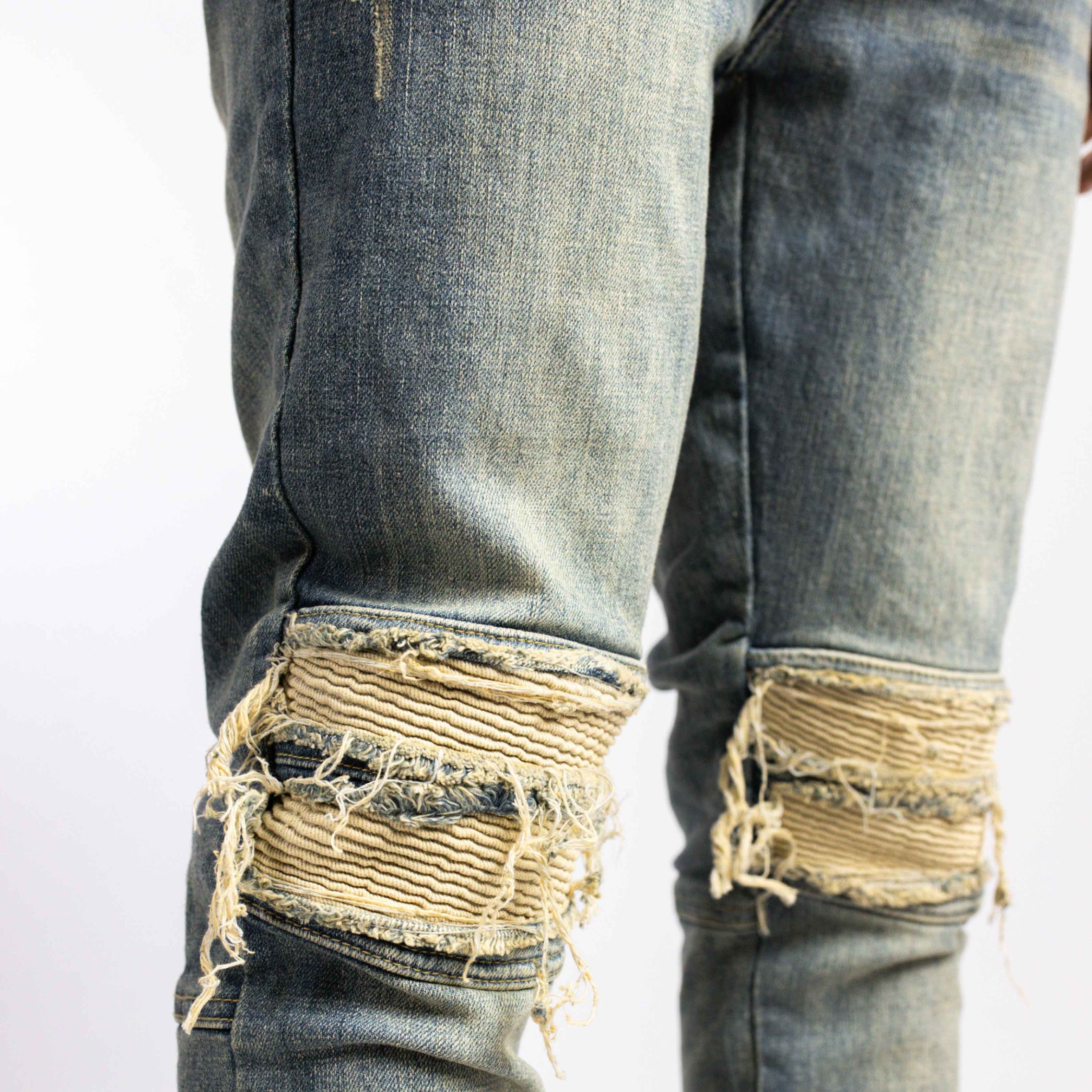 ZIP DENIM JEANS