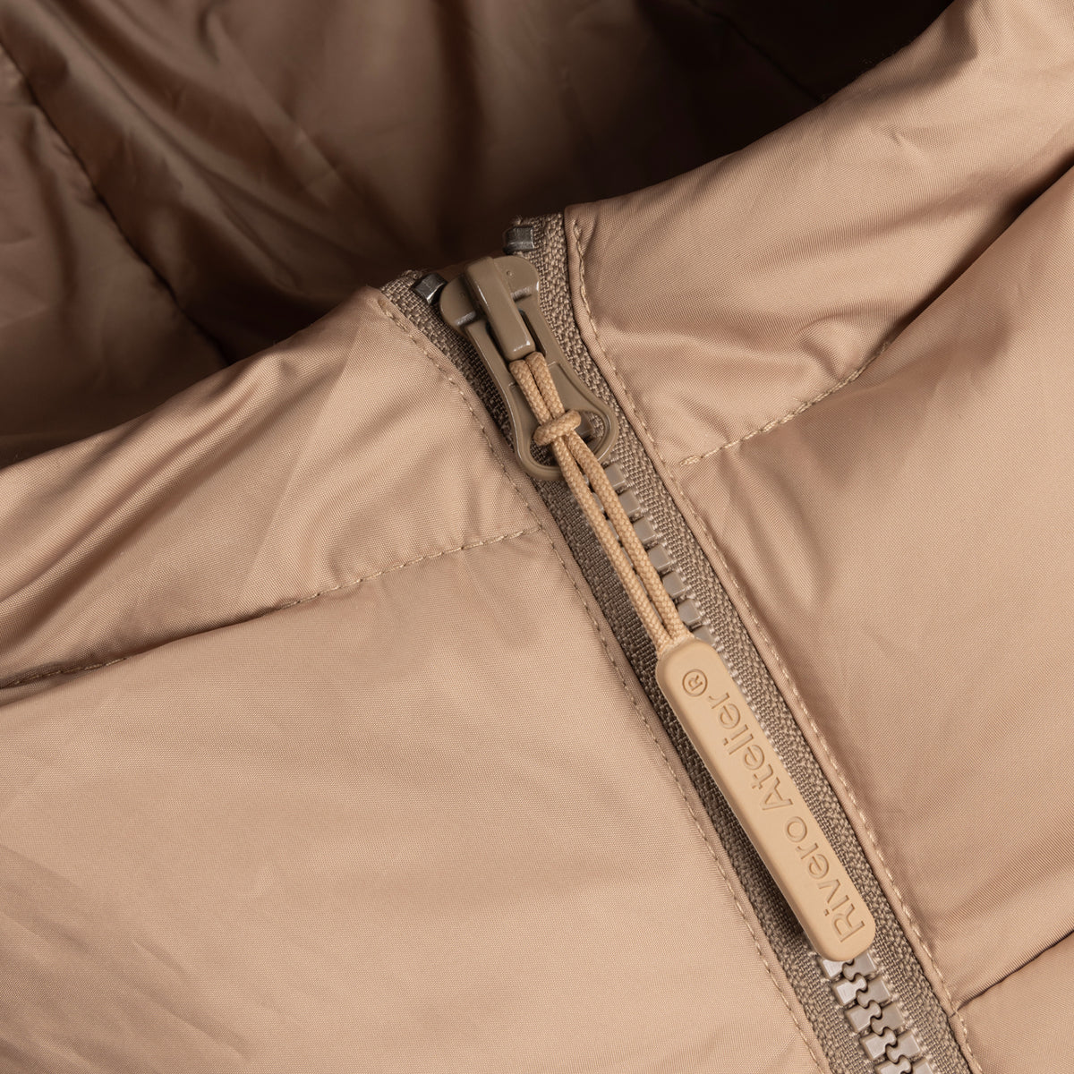 GLACIER SIGNATURE PUFFER