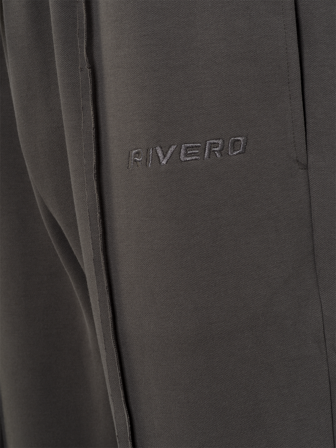 RAW SEAM STRAIGHT LEG ZIP JOGGER CHARCOAL