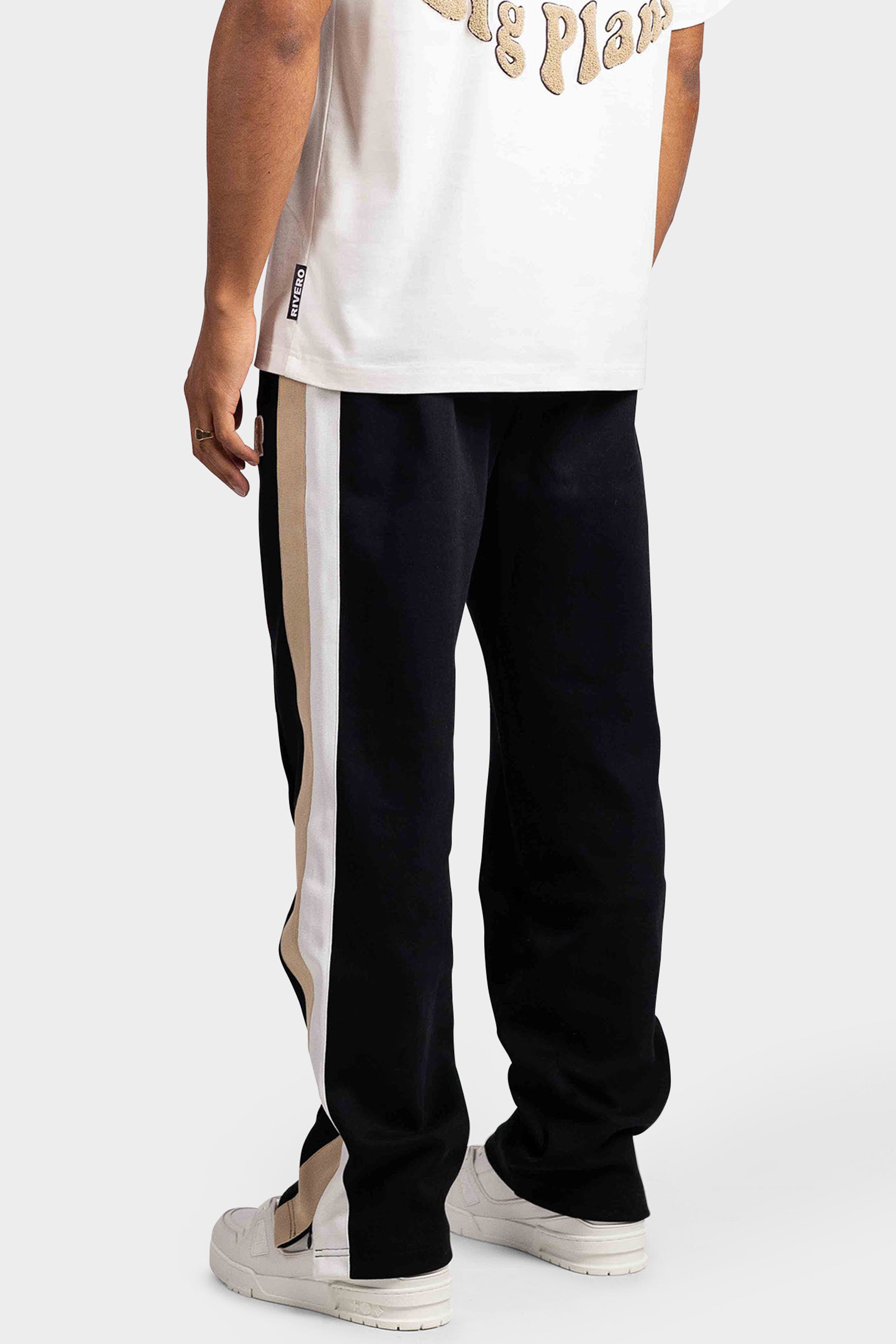 RAW SEAM STRAIGHT LEG ZIP JOGGER BLACK