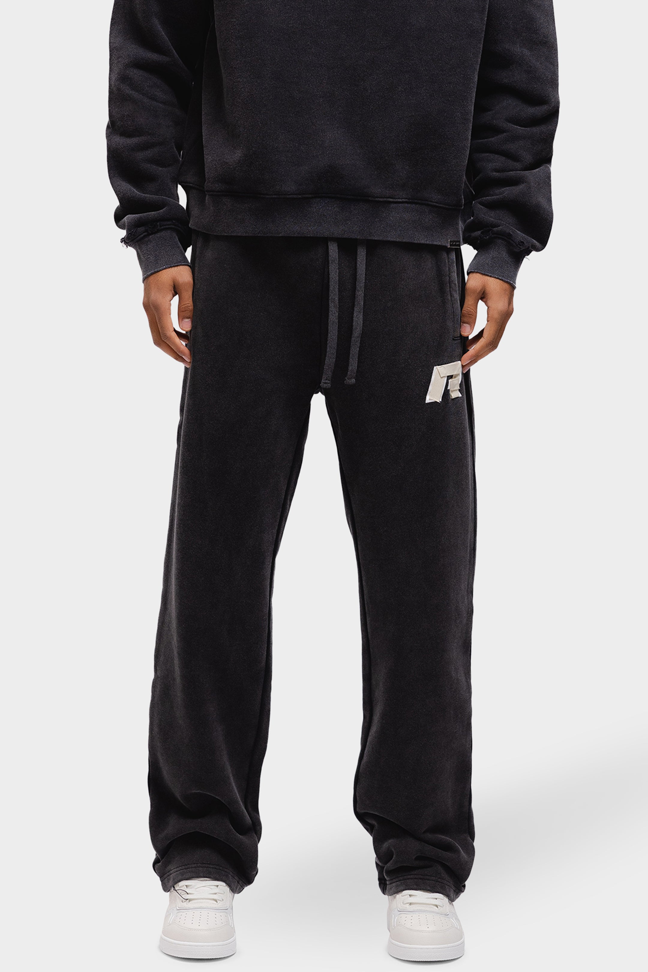SIGNATURE TAPED JOGGER WASHED BLACK