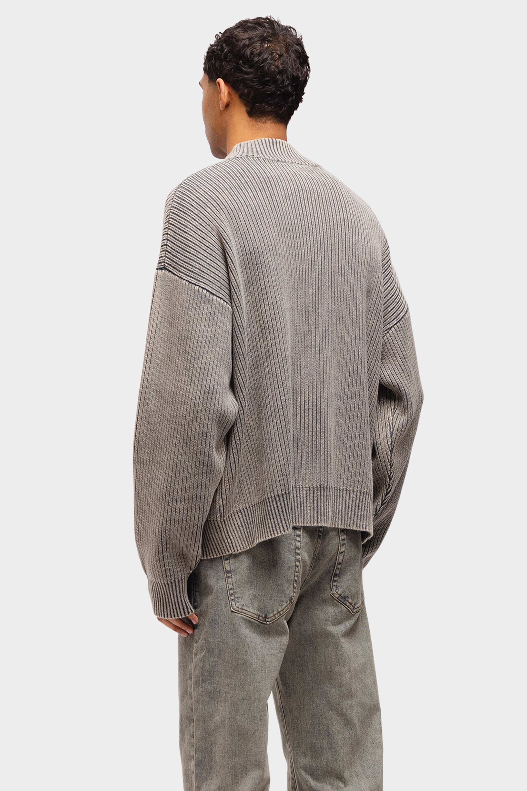 MONOCHROME HERITAGE KNIT