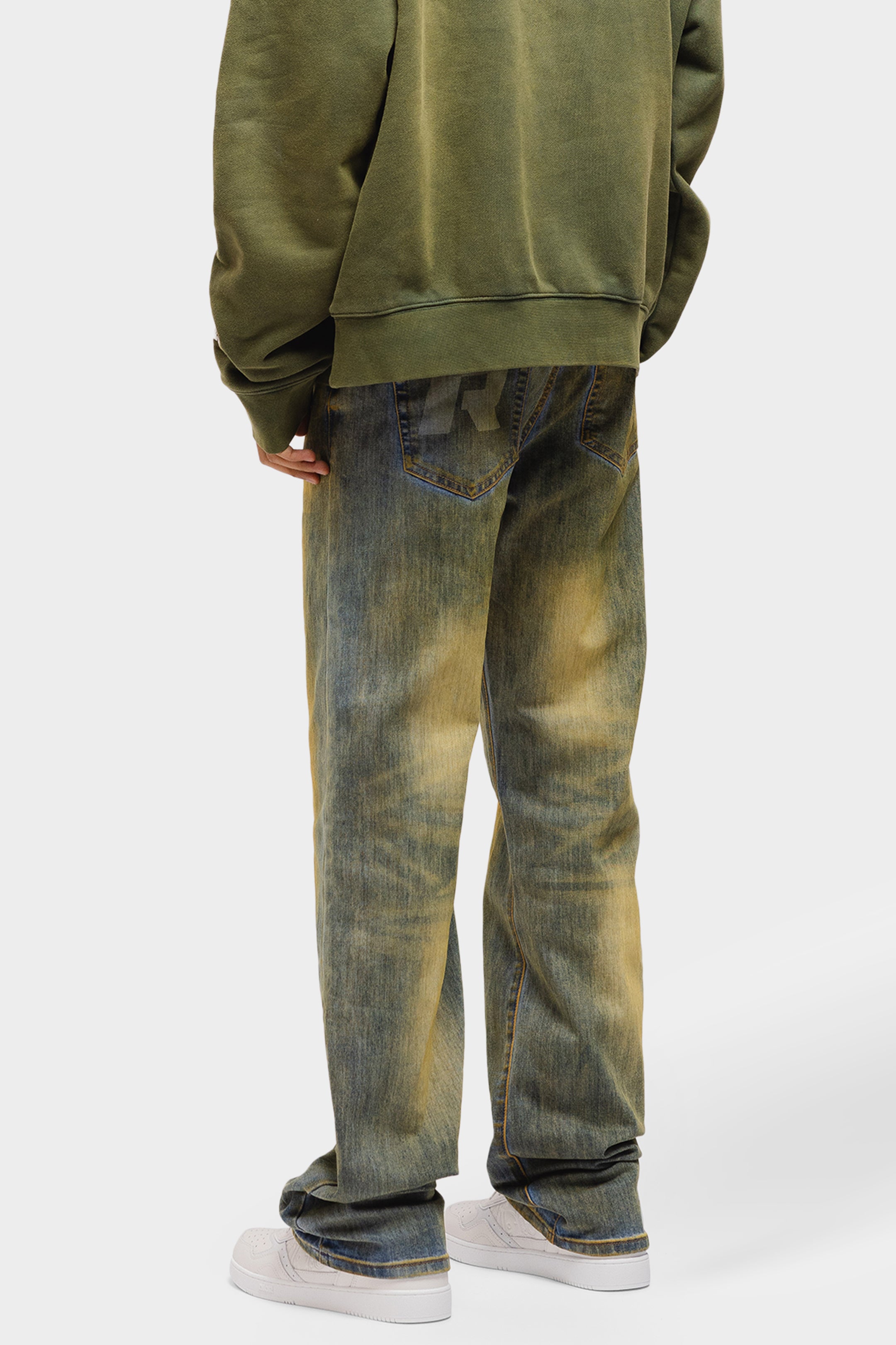 RELAXED EMBOSSED HEAVY WASHED DENIM JEANS