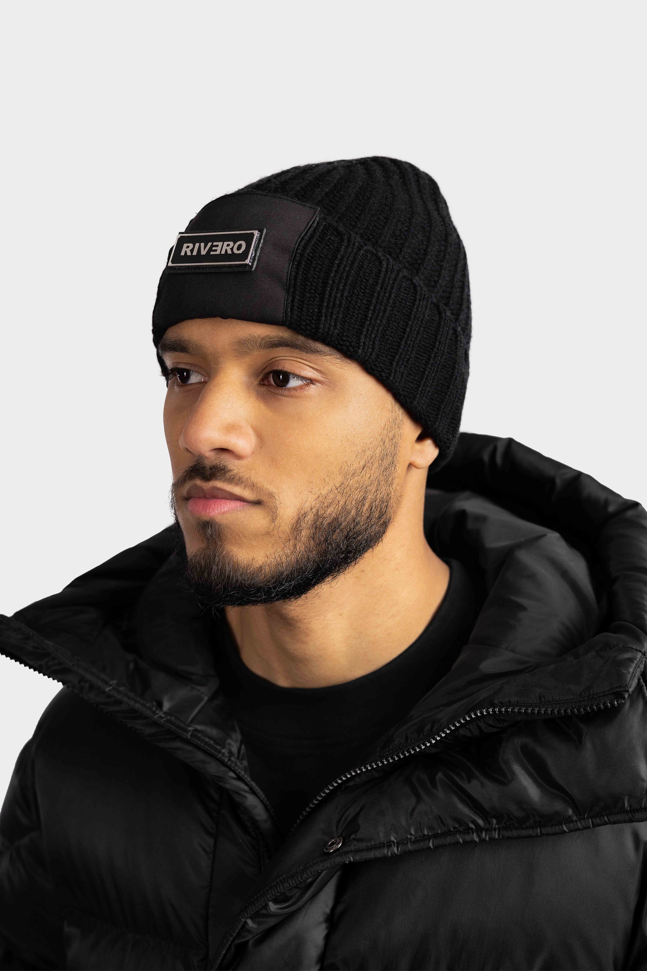 SCRIPT KNIT BEANIE