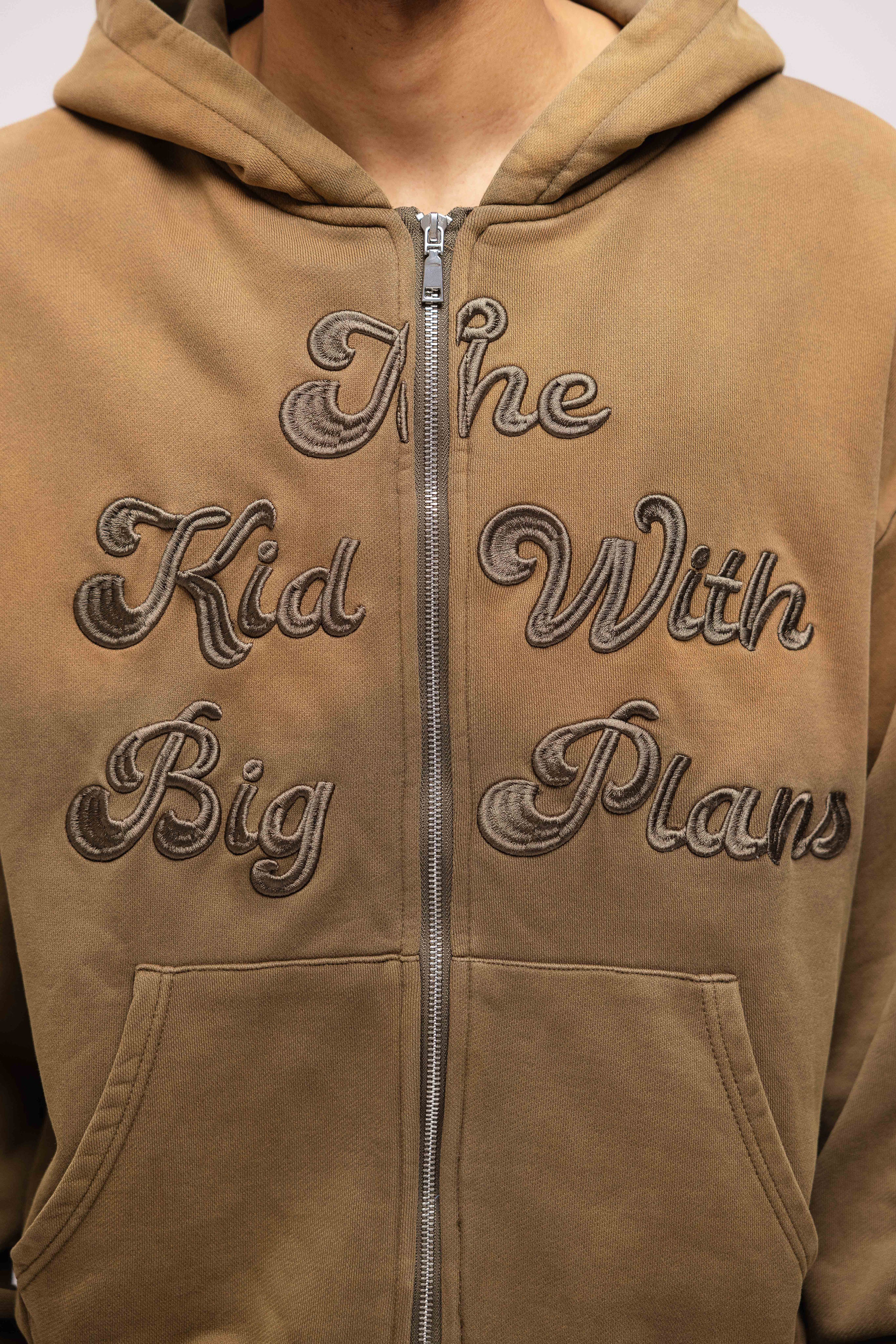 BIG PLANS ZIP HOODIE WASHED BROWN