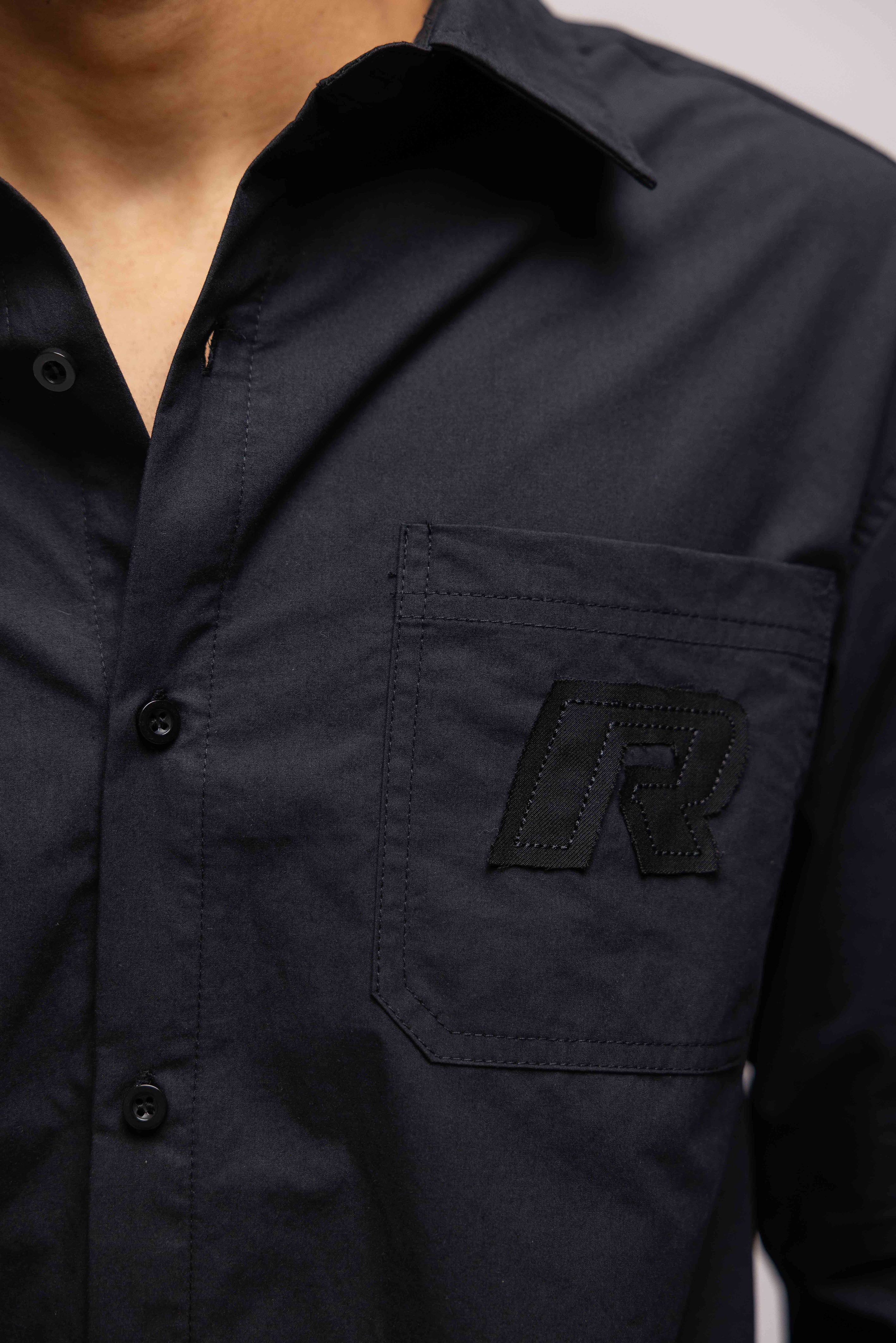 NOIR CLASSIC SHIRT