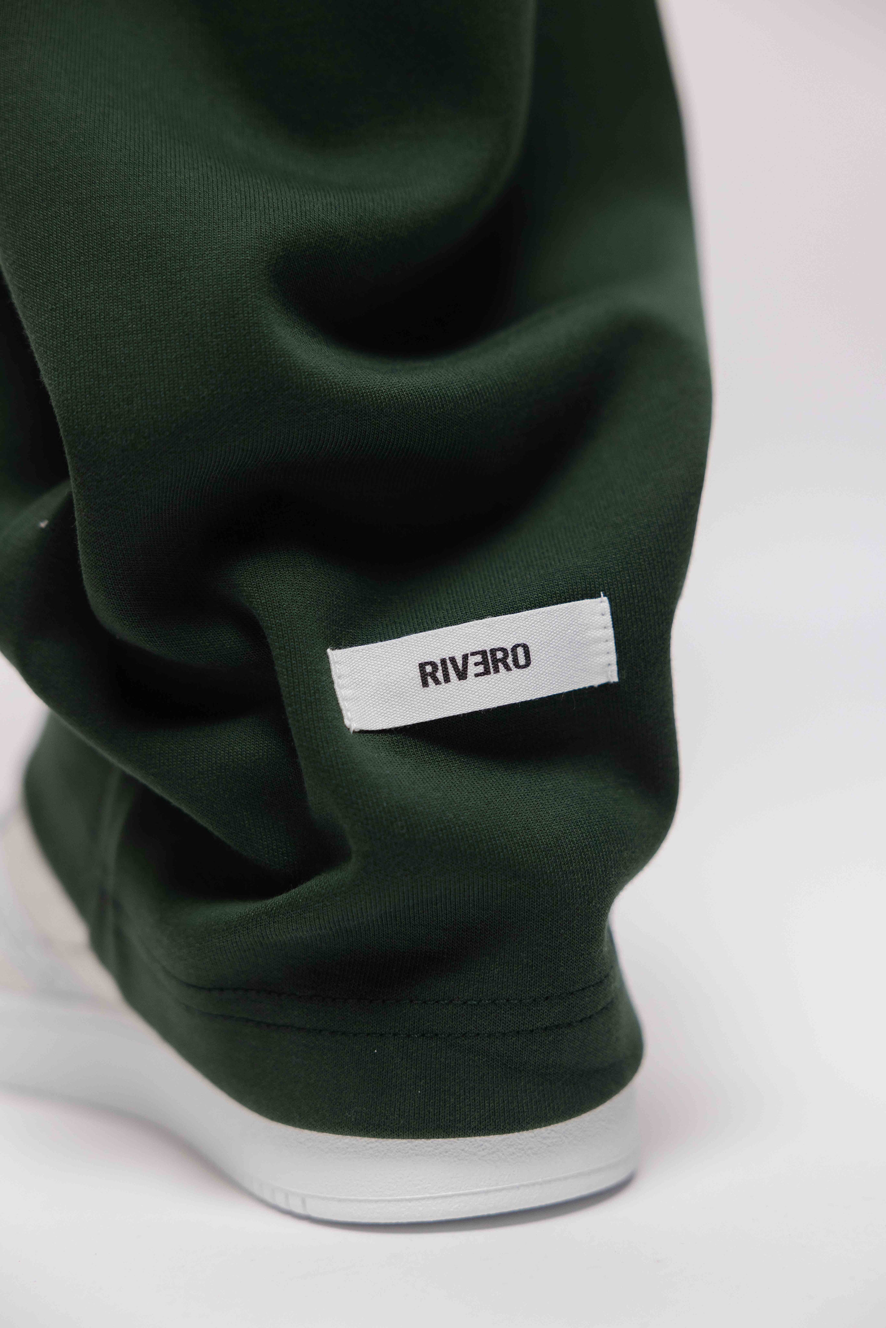 JOGGER FOREST GREEN