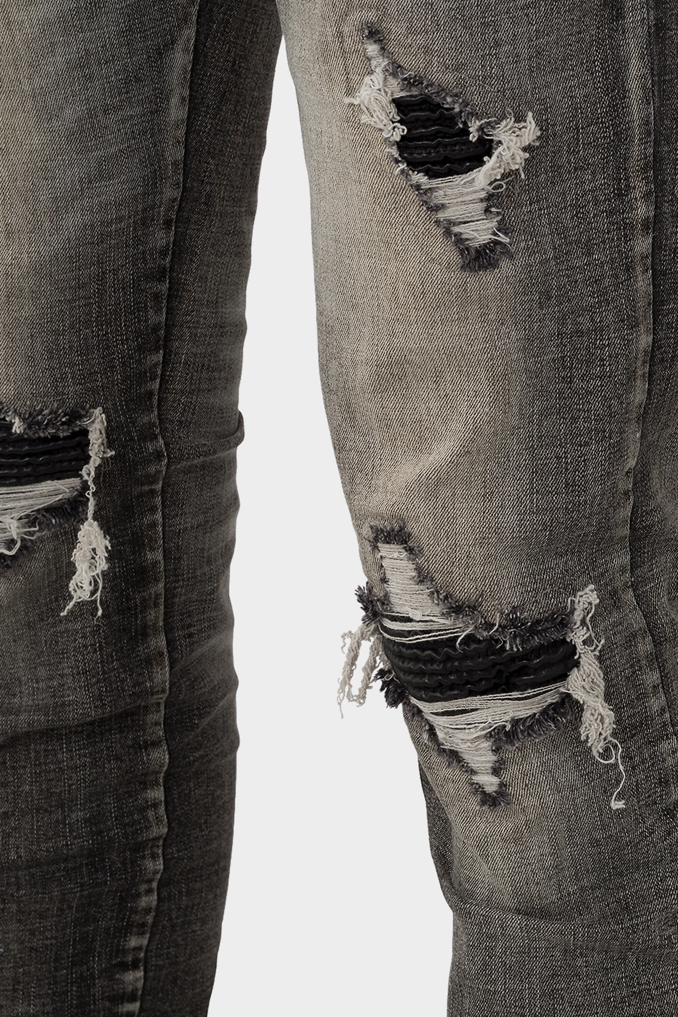 BUTTON RIPPED DENIM JEANS GREY