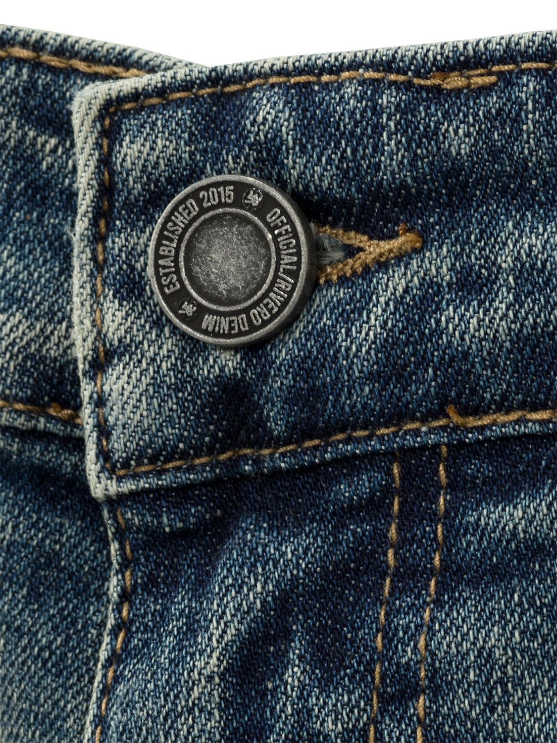 DISTRESSED DENIM JEANS